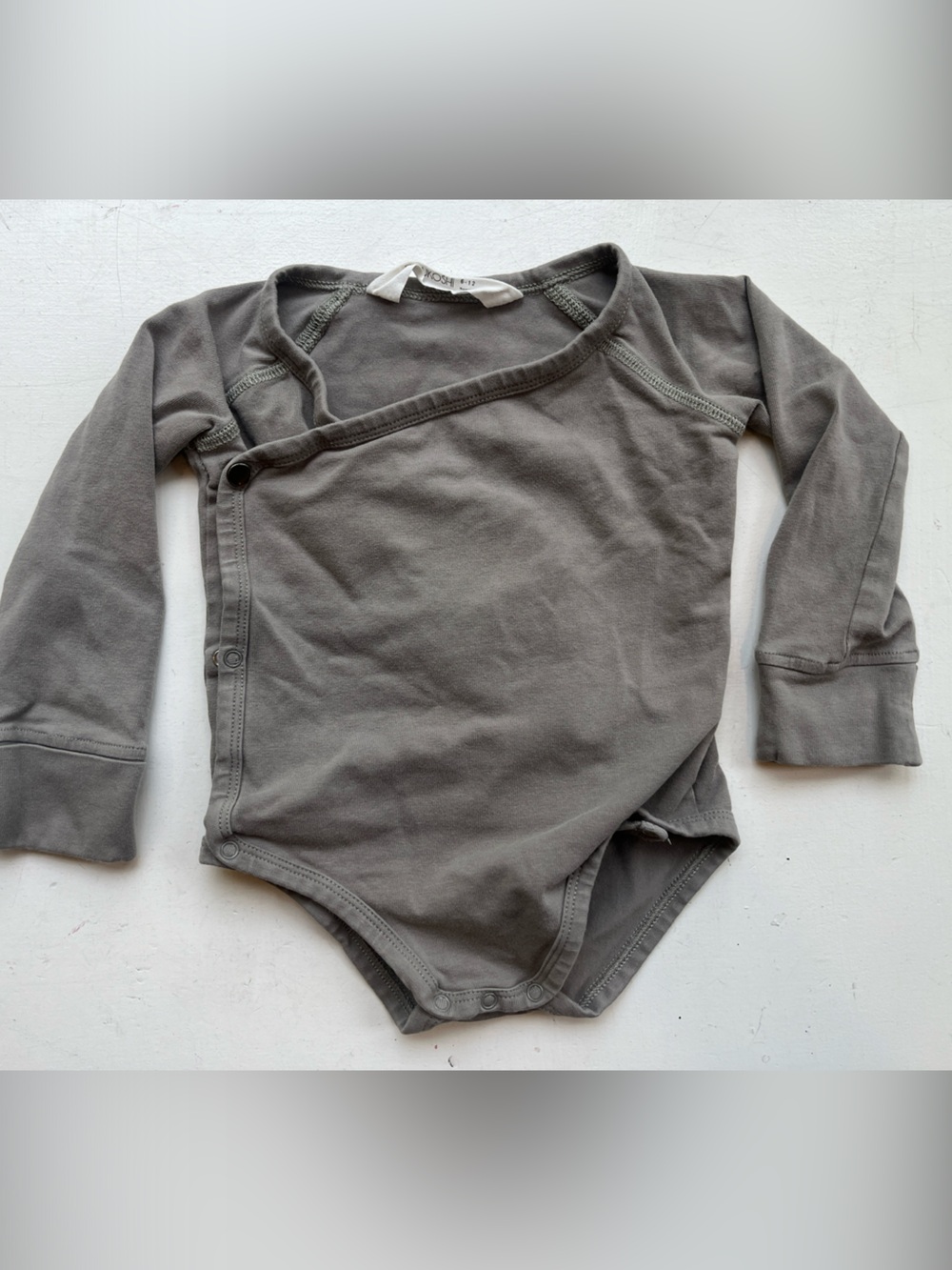 Susukoshi Onesie Gray Long-Sleeve Bodysuit
